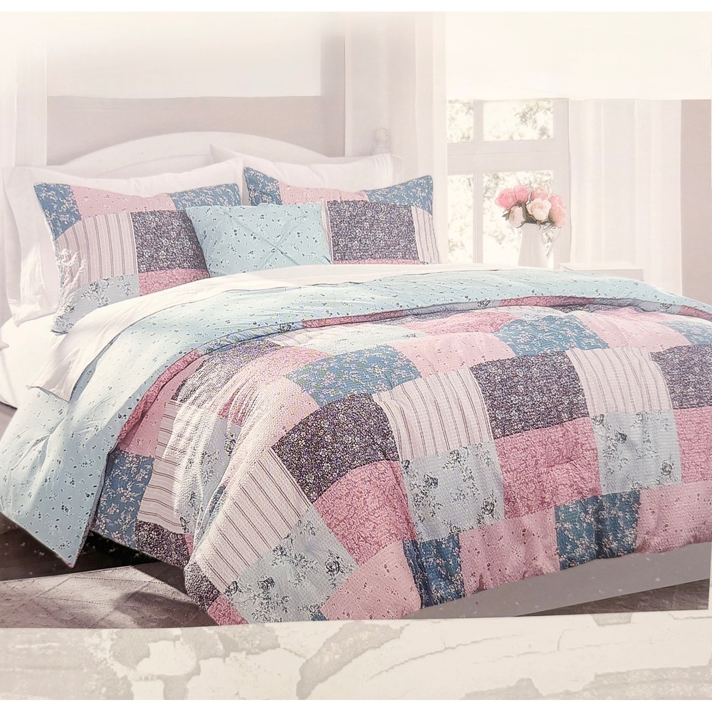 The Farmhouse by Rachel Ashwell Patchwork‎ Embossed Seersucker 4pc Comforter Set